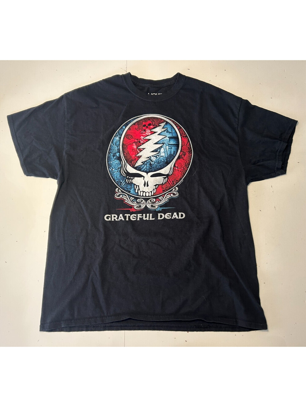 Liquid Blue Grateful Dead Steal Your Face T Shirt Size XL Band Short Sleeve 2004